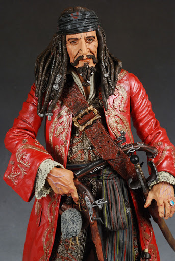 18" Captain Teague (with sound) - Image 3