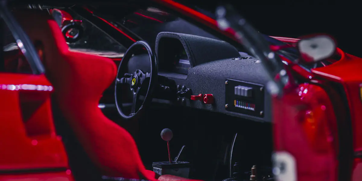 KYOSHO 1/12 FERRARI F40 COMPETIZIONE (RED) - Image 15