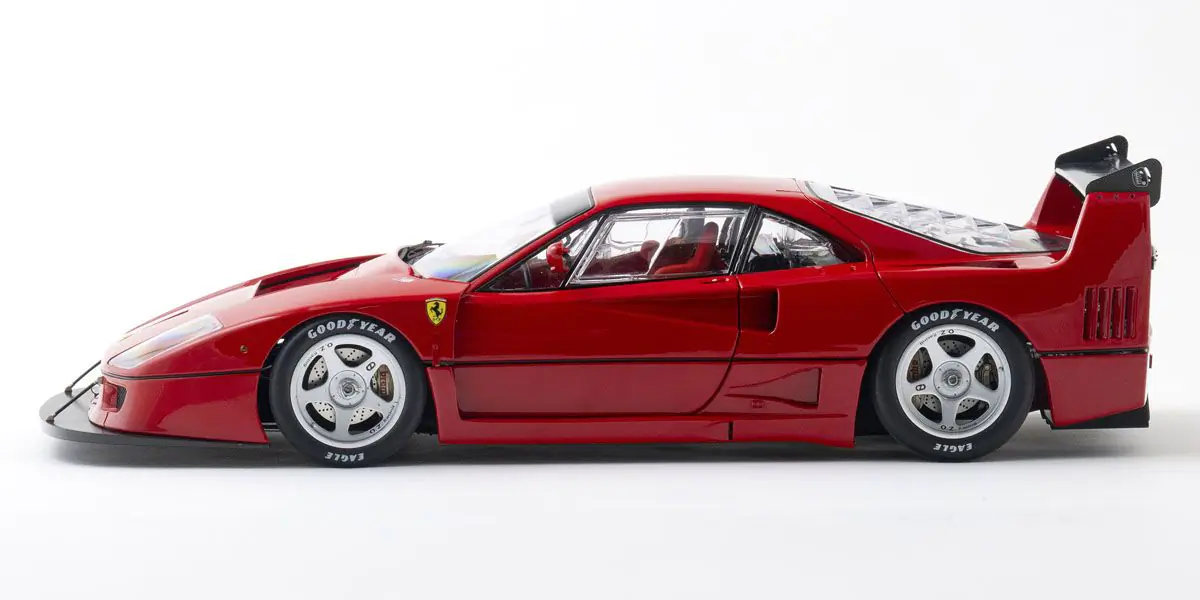 KYOSHO 1/12 FERRARI F40 COMPETIZIONE (RED) - Image 4